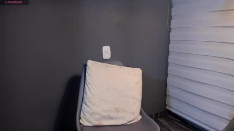 Snapshot of kayn_kalo chatting on January 16, 1:42 am Kayn online show from January 16, 1:42 am