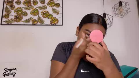 Kayna online show from January 9, 7:15 pm