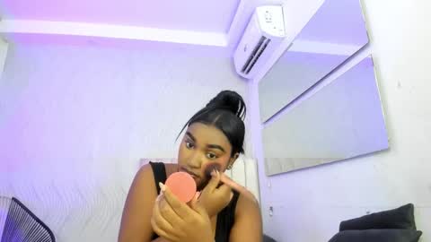 Kayna online show from January 15, 7:17 pm