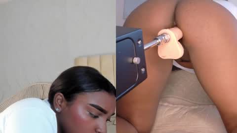Snapshot of kayna_gomez chatting on May 7, 7:41 pm Kayna online show from May 7, 7:41 pm