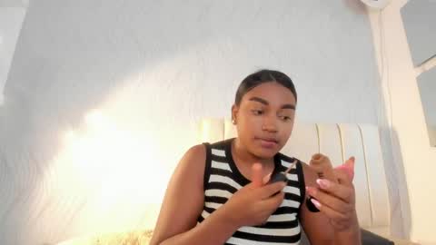 Snapshot of kayna_gomez chatting on June 3, 7:08 pm Kayna online show from June 3, 7:08 pm