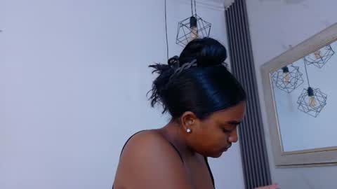 Snapshot of kayna_gomez chatting on June 14, 7:16 pm Kayna online show from June 14, 7:16 pm