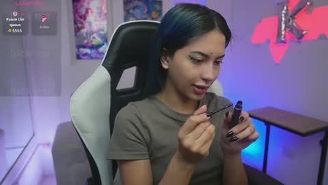 Kayra online show from November 25, 12:05 pm