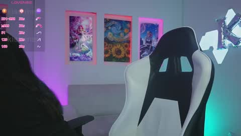 Kayra online show from December 5, 12:03 pm