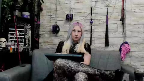 Miss Kazia online show from May 1, 12:48 am