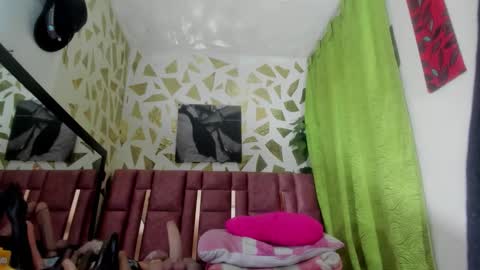 Snapshot of kazsandrah chatting on November 24, 1:38 am KAZSANDRAH online show from November 24, 1:38 am