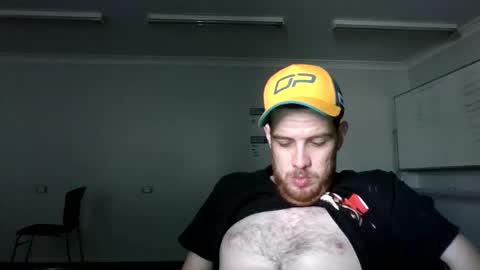 Kinkyaussielad online show from February 3, 1:15 am