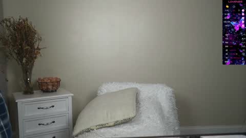 EliandKylie online show from January 1, 4:29 am