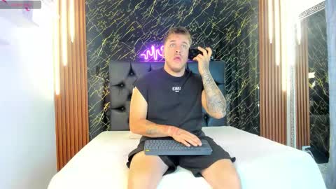 Snapshot of keane_lee chatting on September 13, 12:16 pm Keane online show from September 13, 12:16 pm