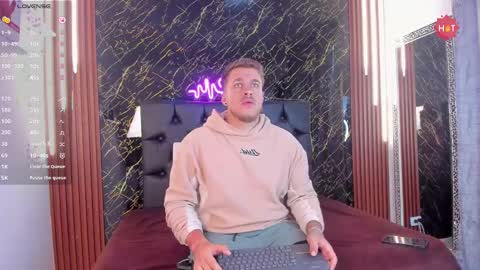 Snapshot of keane_lee chatting on October 4, 12:58 pm Keane online show from October 4, 12:58 pm