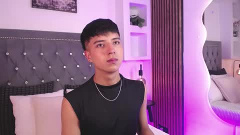 nico online show from February 25, 12:15 pm