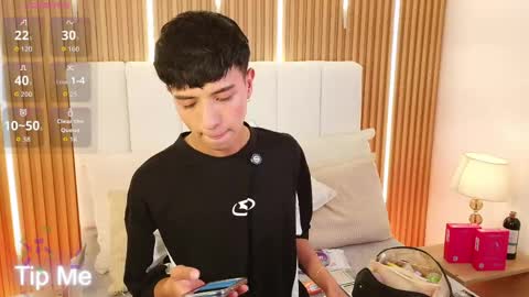 nico online show from April 26, 1:09 pm