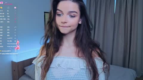 Lulu online show from May 3, 3:51 pm