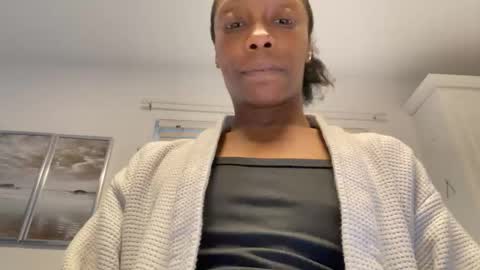 Snapshot of keephimcum69me chatting on December 20, 9:44 pm Keephimcum69me online show from December 20, 9:44 pm