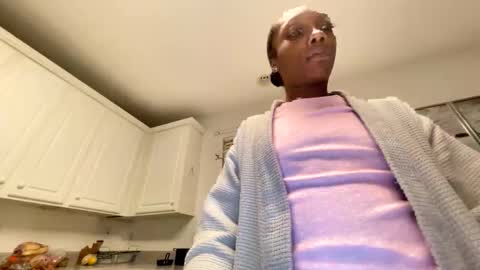 Snapshot of keephimcum69me chatting on February 17, 3:47 am Keephimcum69me online show from February 17, 3:47 am