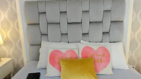 Keiira Fox online show from February 11, 11:26 am