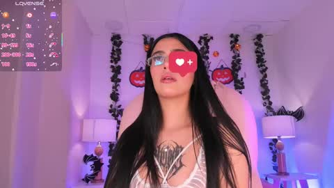 Snapshot of keily_gh1 chatting on October 11, 4:55 am KEILY  online show from October 11, 4:55 am