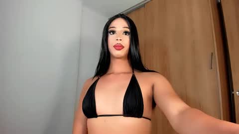 keily_london online show from April 30, 3:35 am