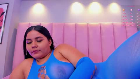 Snapshot of keily_ross1 chatting on February 16, 2:20 am Keily Ross online show from February 16, 2:20 am