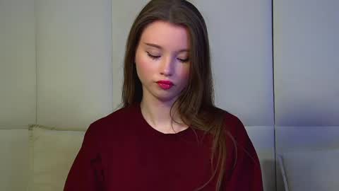 Keira online show from April 28, 6:13 pm