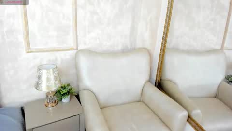 keirahartz online show from December 22, 3:47 am