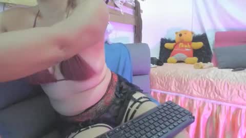 keira online show from February 26, 2:21 am