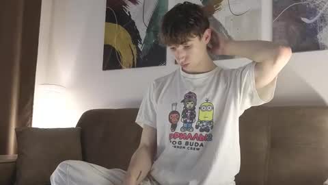 Mark online show from November 6, 9:15 pm