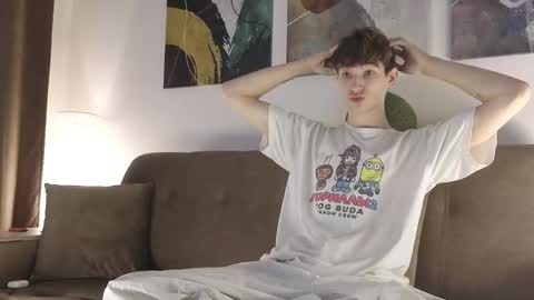 Mark online show from November 9, 8:51 pm