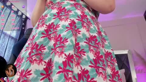 Snapshot of keitlynsoto chatting on January 27, 5:04 pm Sofia online show from January 27, 5:04 pm
