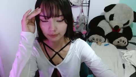 Snapshot of keity_russo03 chatting on October 22, 8:52 pm annie rosse16 online show from October 22, 8:52 pm