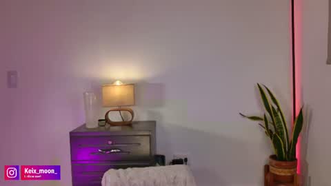 Snapshot of keix_moon chatting on June 21, 2:36 am Keix online show from June 21, 2:36 am