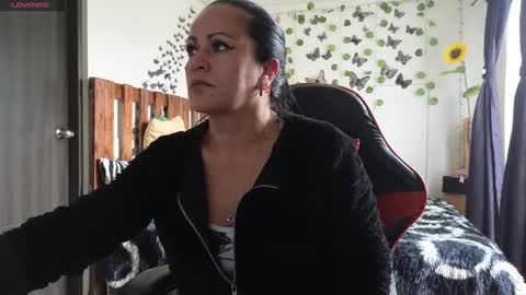 Snapshot of keka_teiku chatting on February 10, 10:09 pm keka_teiku online show from February 10, 10:09 pm