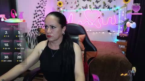 Snapshot of keka_teiku chatting on October 14, 3:18 am keka_teiku online show from October 14, 3:18 am