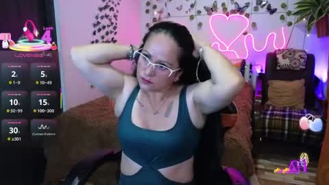 keka_teiku online show from May 4, 3:46 am