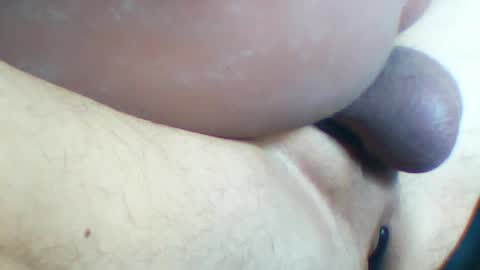 kela_ online show from July 25, 7:50 am