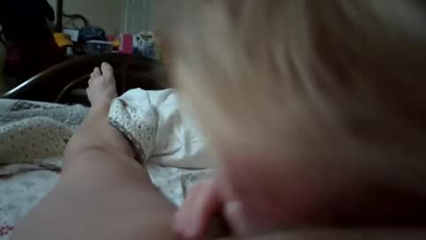 Kell Lou online show from February 23, 4:46 pm