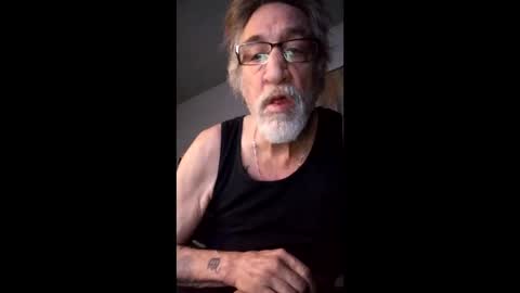kellasjeffrey online show from February 2, 1:04 am