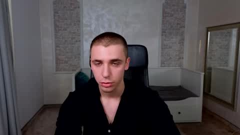 KellenWest online show from April 25, 4:37 am