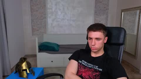 KellenWest online show from July 18, 5:11 am
