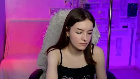 Snapshot of kelliebanshe chatting on May 28, 8:11 am kelliebanshe online show from May 28, 8:11 am