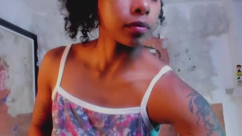 kelly__thomson online show from January 23, 2:33 am