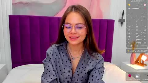 Snapshot of kelly_cuutie chatting on May 12, 1:03 am Kelly online show from May 12, 1:03 am