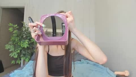 kelly_gerzikaaa online show from February 27, 3:17 am