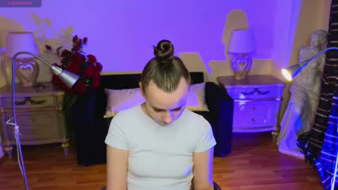 Im Kelly online show from October 10, 11:31 am