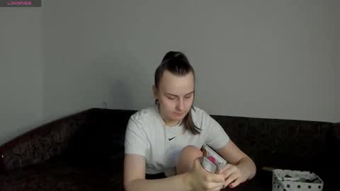 Snapshot of kellycartie chatting on April 21, 2:45 pm Im Kelly online show from April 21, 2:45 pm