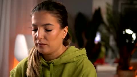 Denise online show from October 28, 2:59 am