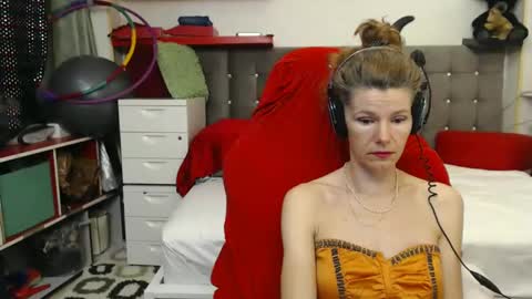 Snapshot of kellynumber chatting on February 6, 9:17 pm kelly online show from February 6, 9:17 pm