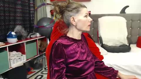 Snapshot of kellynumber chatting on February 9, 6:16 pm kelly online show from February 9, 6:16 pm