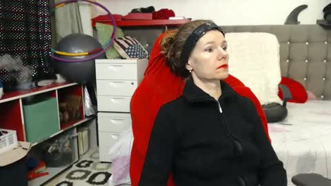 Snapshot of kellynumber chatting on February 23, 4:07 am kelly online show from February 23, 4:07 am