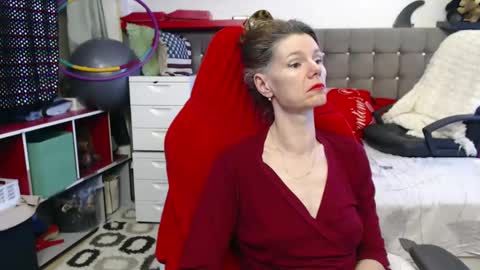 Snapshot of kellynumber chatting on February 25, 12:03 pm kelly online show from February 25, 12:03 pm